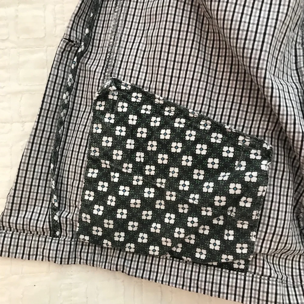 Roxy Black & White Plaid Button Front Hooded Light Spring Jacket - Picture 8 of 15